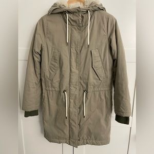 Aritzia Wilfred Free Faux Fur Parka, olive green, XXS
